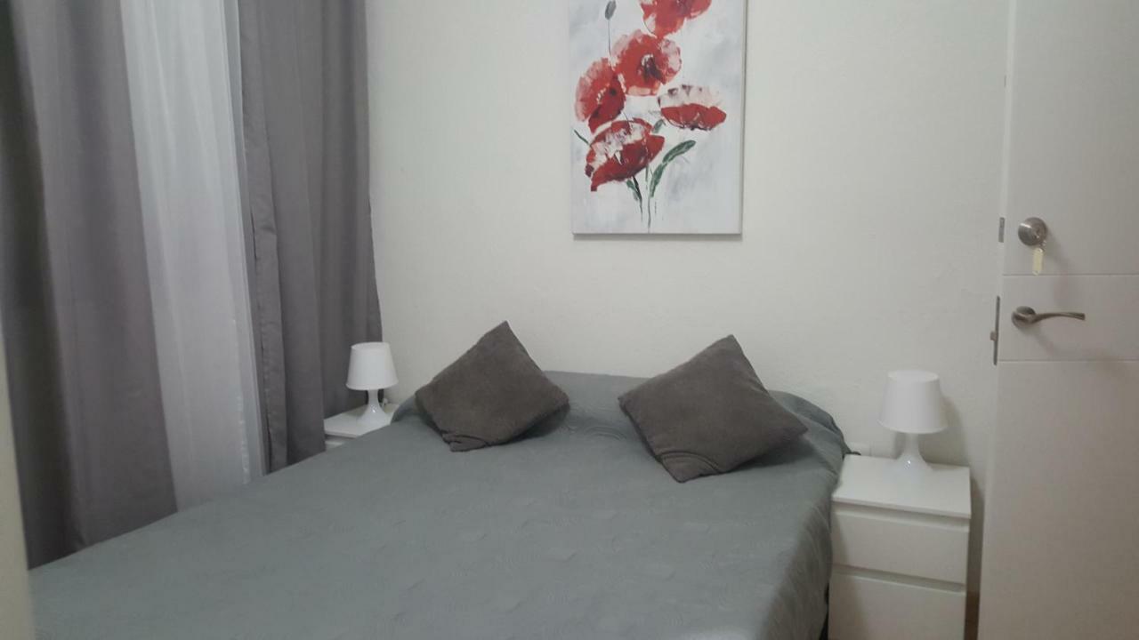 Pension Yna Holiday Malaga Bagian luar foto