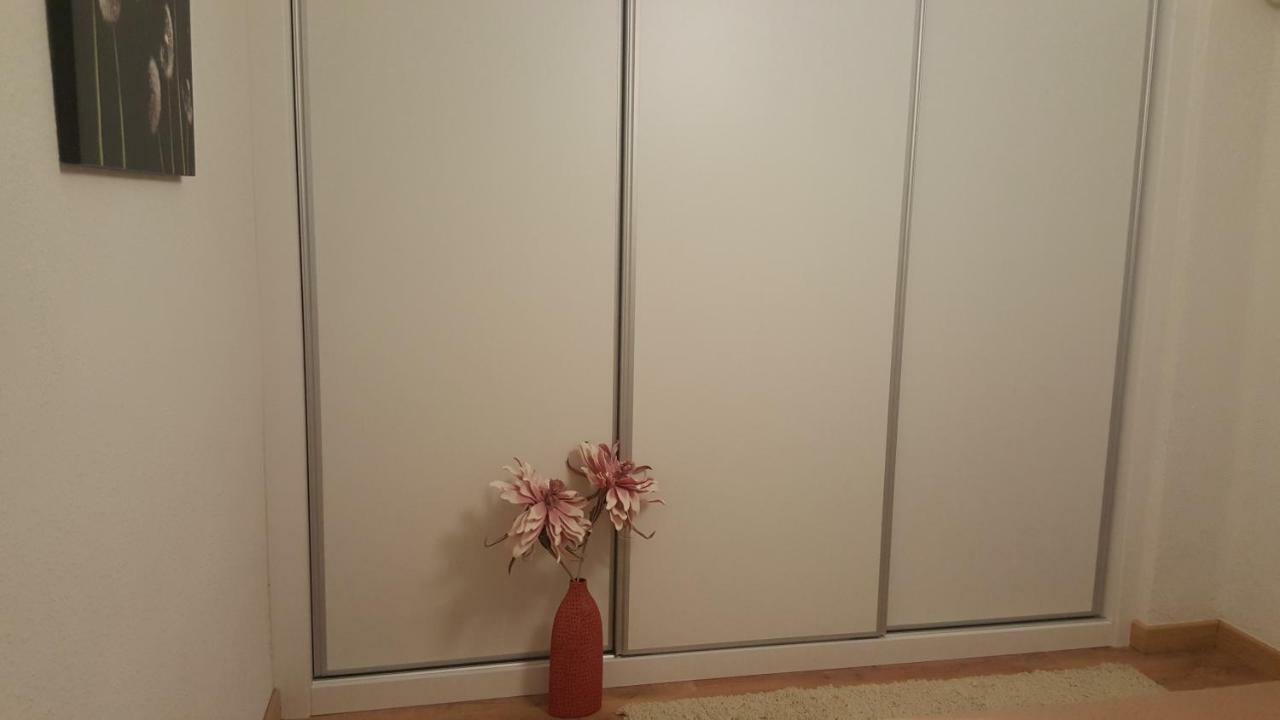 Pension Yna Holiday Malaga Bagian luar foto