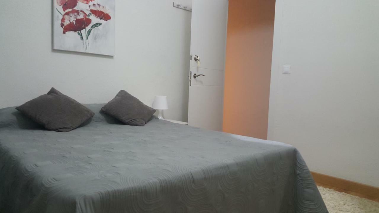 Pension Yna Holiday Malaga Bagian luar foto