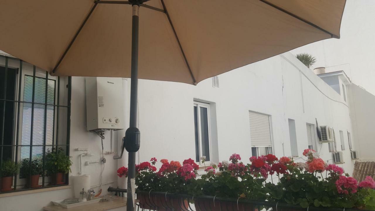 Pension Yna Holiday Malaga Bagian luar foto