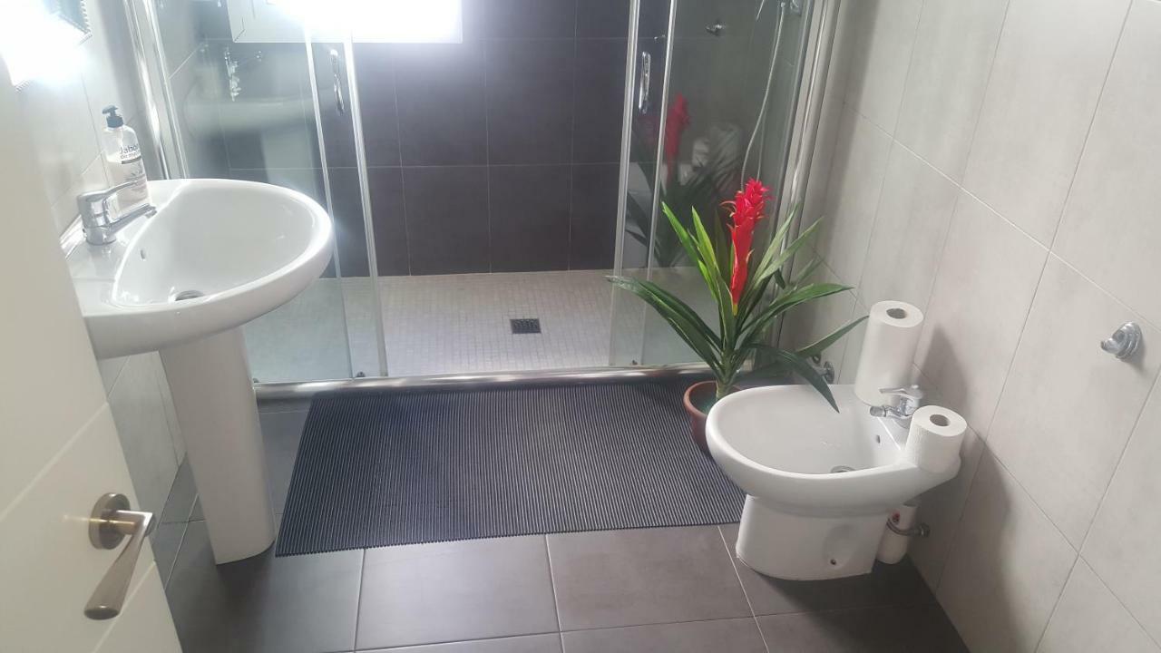 Pension Yna Holiday Malaga Bagian luar foto